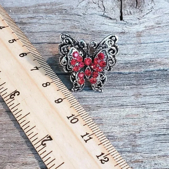 Vintage Y2K 90s Red Crystal Butterfly Silver Adjustable Cocktail Ring - Picture 8 of 8